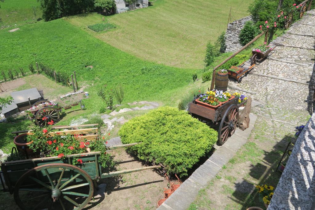 B&B Alpe Veglia Varzo Eksteriør billede