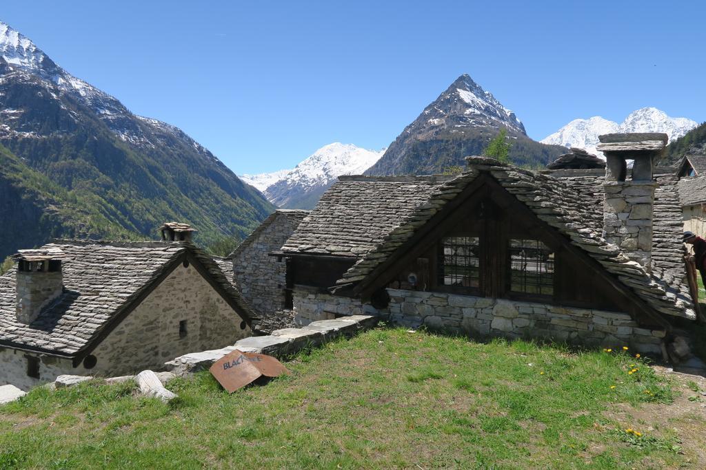 B&B Alpe Veglia Varzo Eksteriør billede